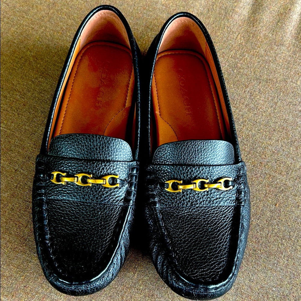 Coach Women’s 9B black leather shoes